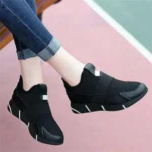 Saraastyle Women Fashion Slip On Round-Toe Shoes