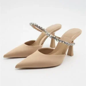 Saraastyle Summer Women Plus Size Fashion Casual Rhinestone Pointed Cover Toe High Heel Slippers