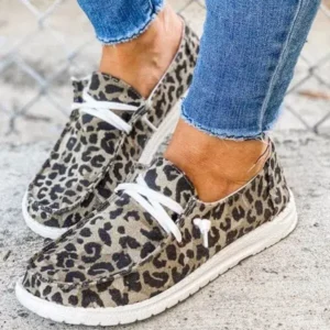 Saraastyle Women Leopard Casual Flat Loafers Shoes