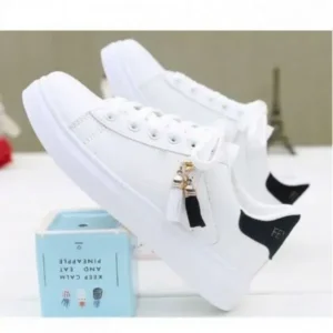 Saraastyle Women Fashion Flat Solid Color Lace-Up Sneakers